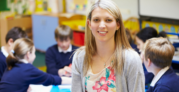 become a qualified teacher